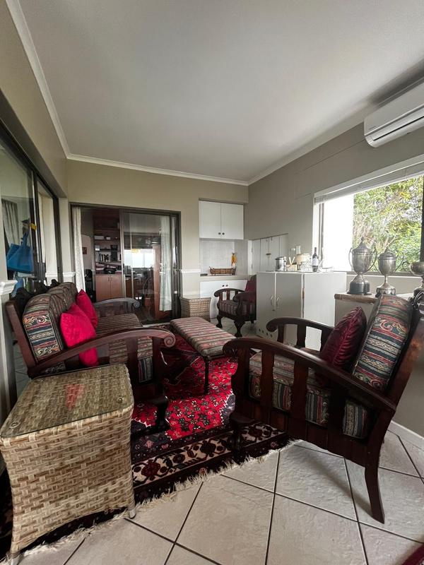 5 Bedroom Property for Sale in Rome Glen Western Cape